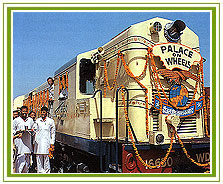 Palace on Wheels, Luxury Train Travel