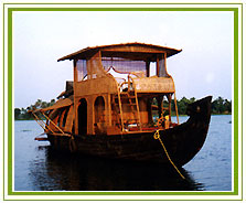 Kumarakom Houseboat, Kumarakom Travel
